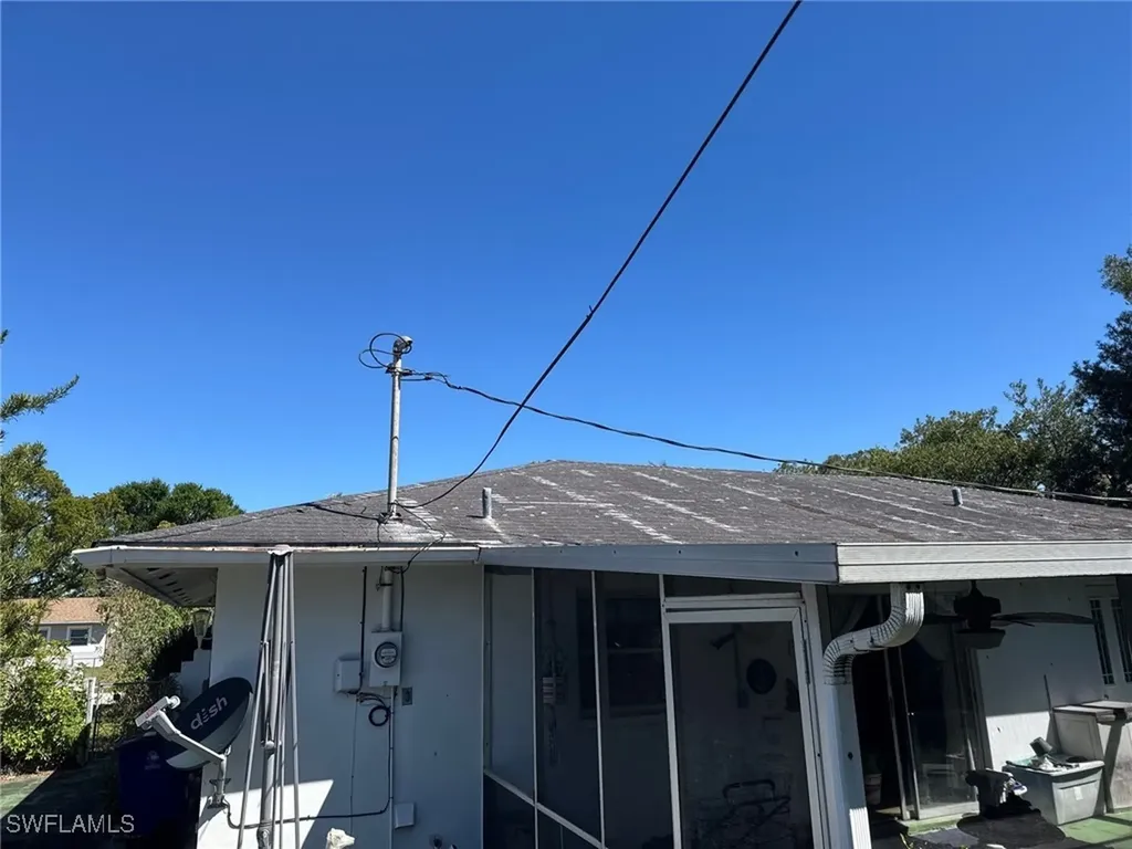 941 Jasmine Street North Fort Myers FL 33903