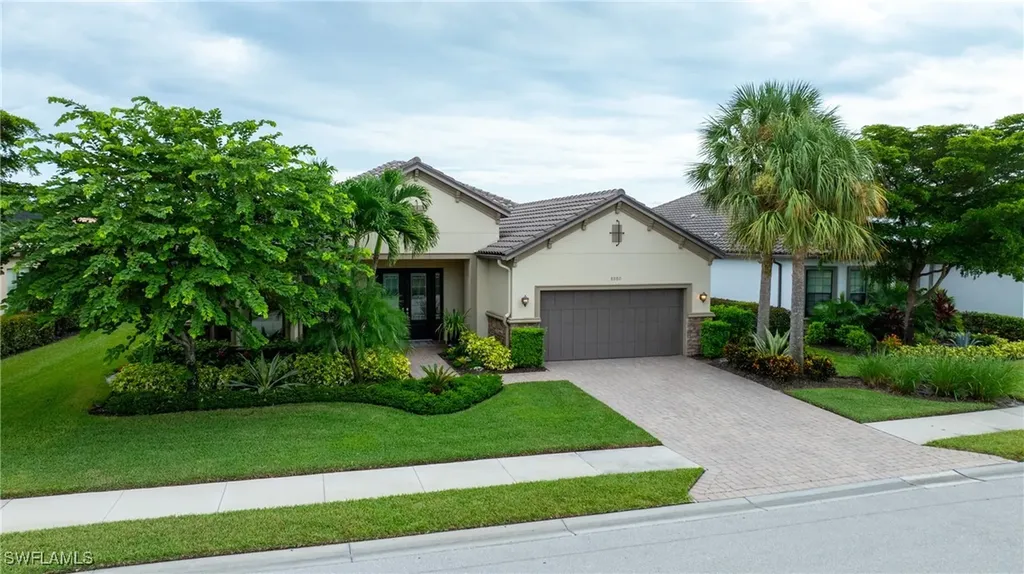 8880 Savona Court Naples FL 34119
