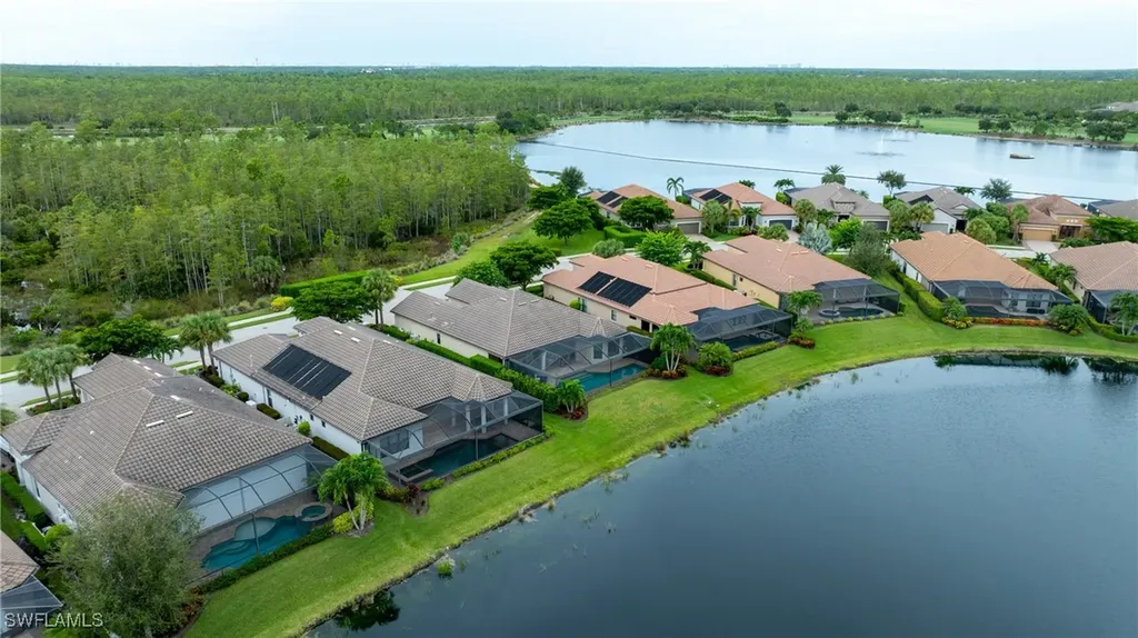 8880 Savona Court Naples FL 34119