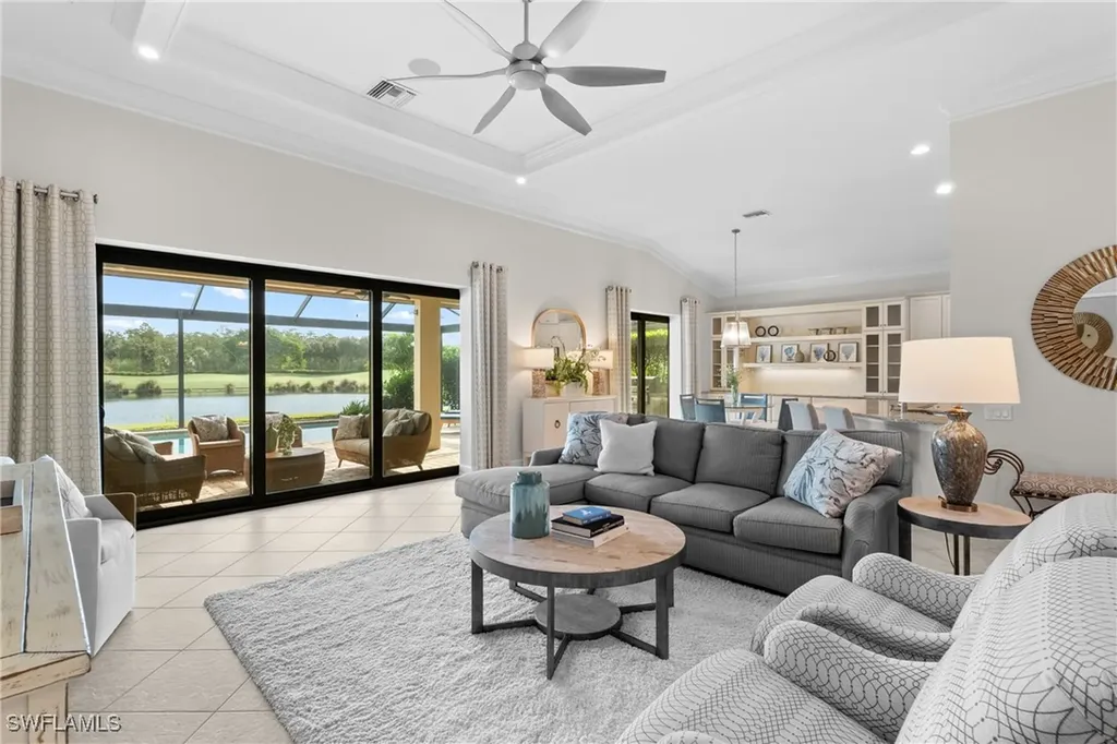 8880 Savona Court Naples FL 34119