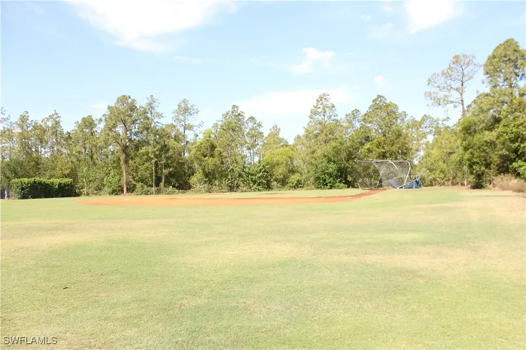 18125 Dykes Road Estero FL 33928