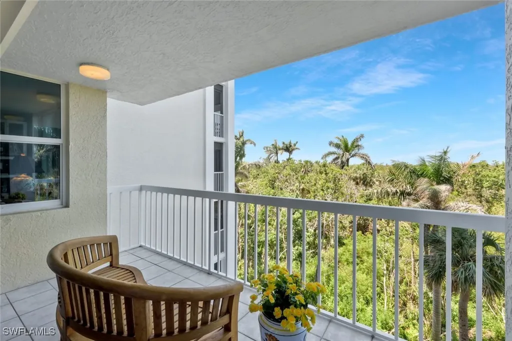 6573 Marissa Loop Naples FL 34108