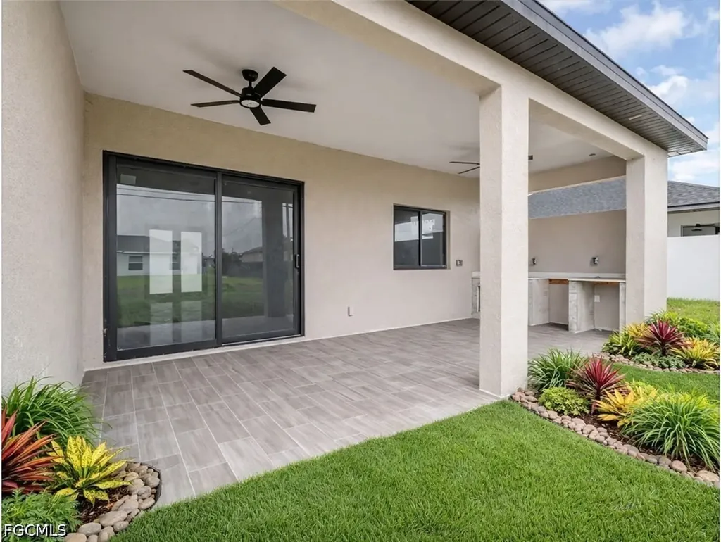 305 Diplomat Parkway E Cape Coral FL 33909
