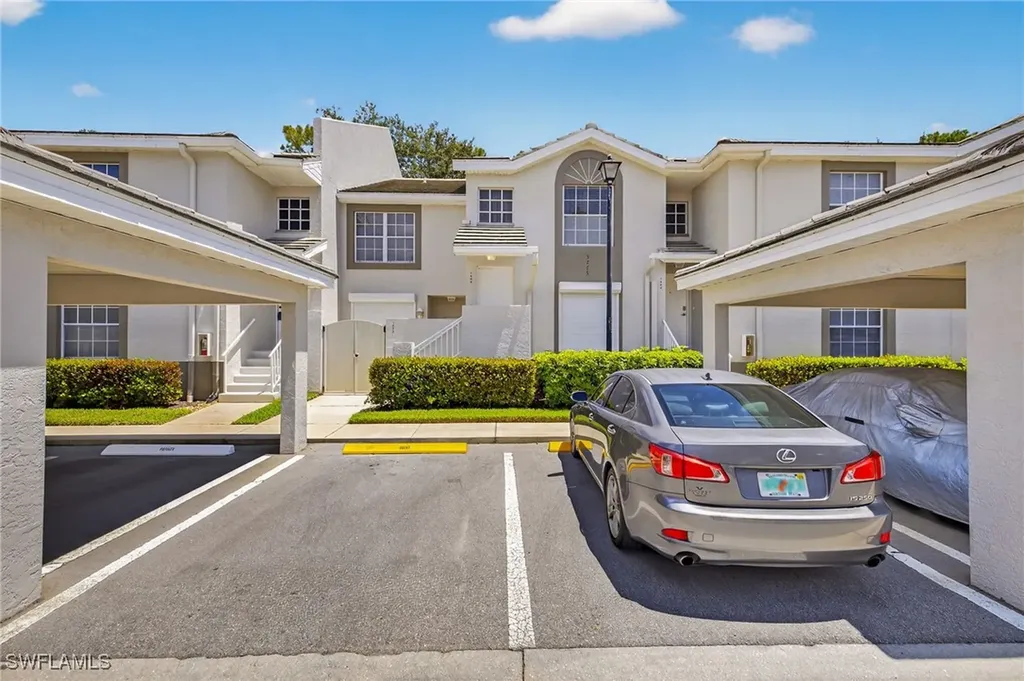 3775 Fieldstone Boulevard Naples FL 34109