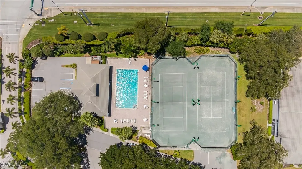 3775 Fieldstone Boulevard Naples FL 34109