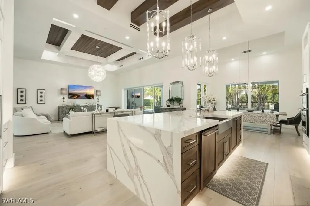 6145 Sea Grass Lane Naples FL 34116