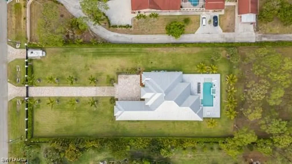 6145 Sea Grass Lane Naples FL 34116
