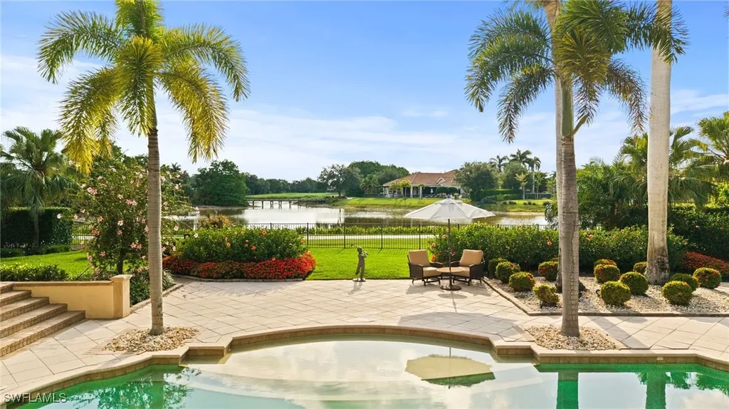 6387 Highcroft Drive Naples FL 34119