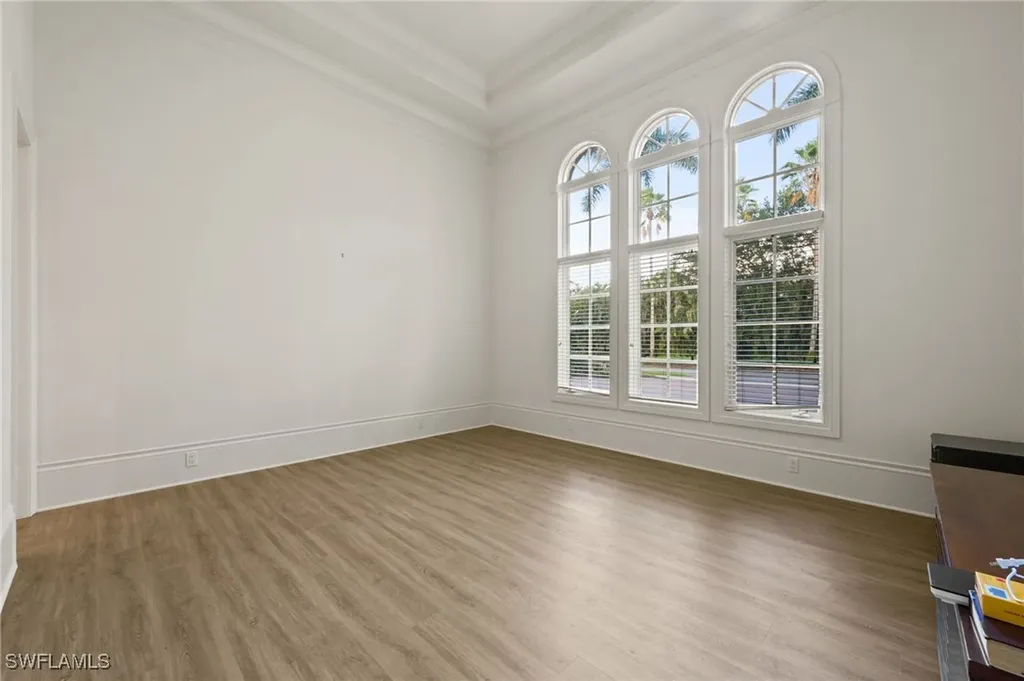 6387 Highcroft Drive Naples FL 34119