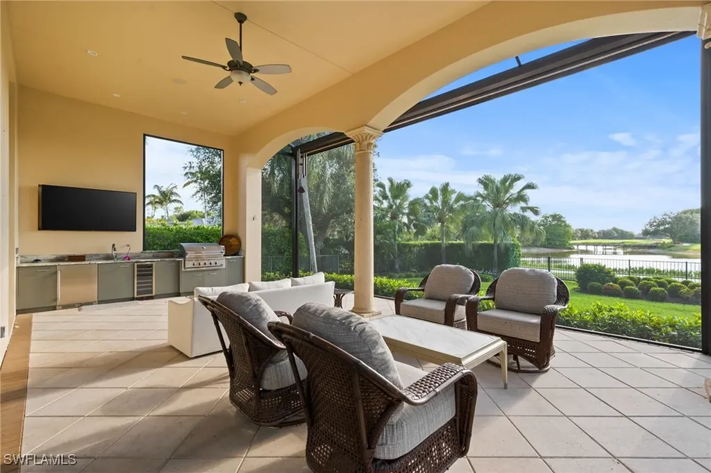 6387 Highcroft Drive Naples FL 34119