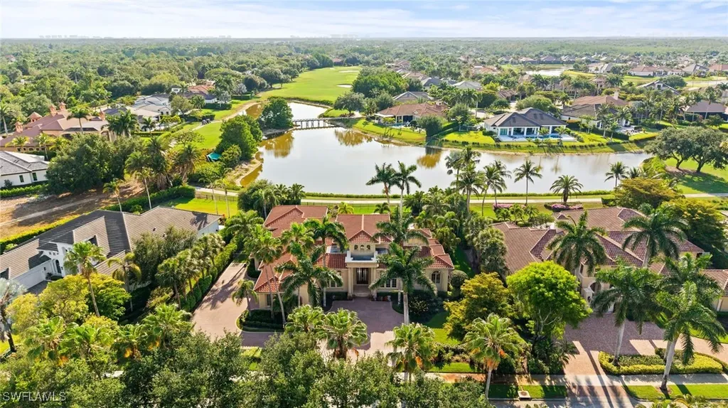 6387 Highcroft Drive Naples FL 34119