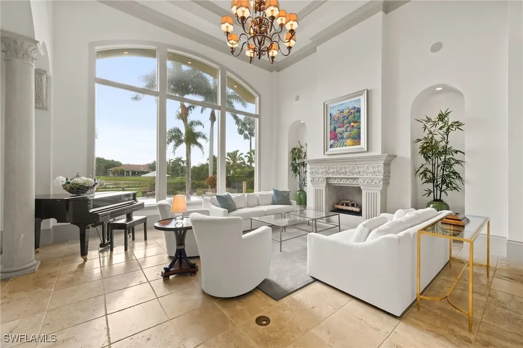 6387 Highcroft Drive Naples FL 34119