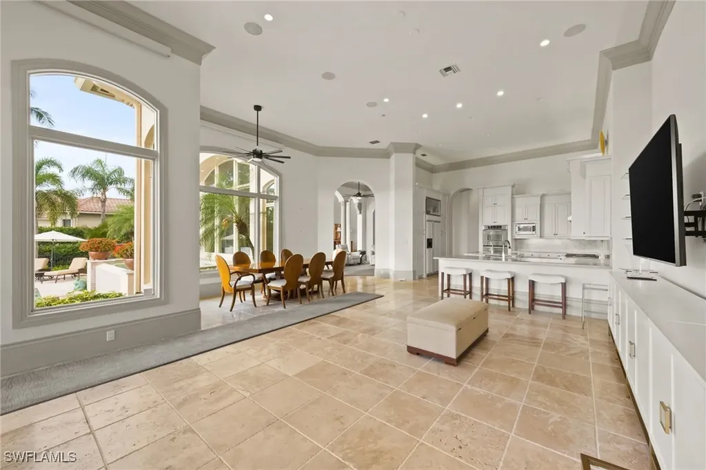 6387 Highcroft Drive Naples FL 34119