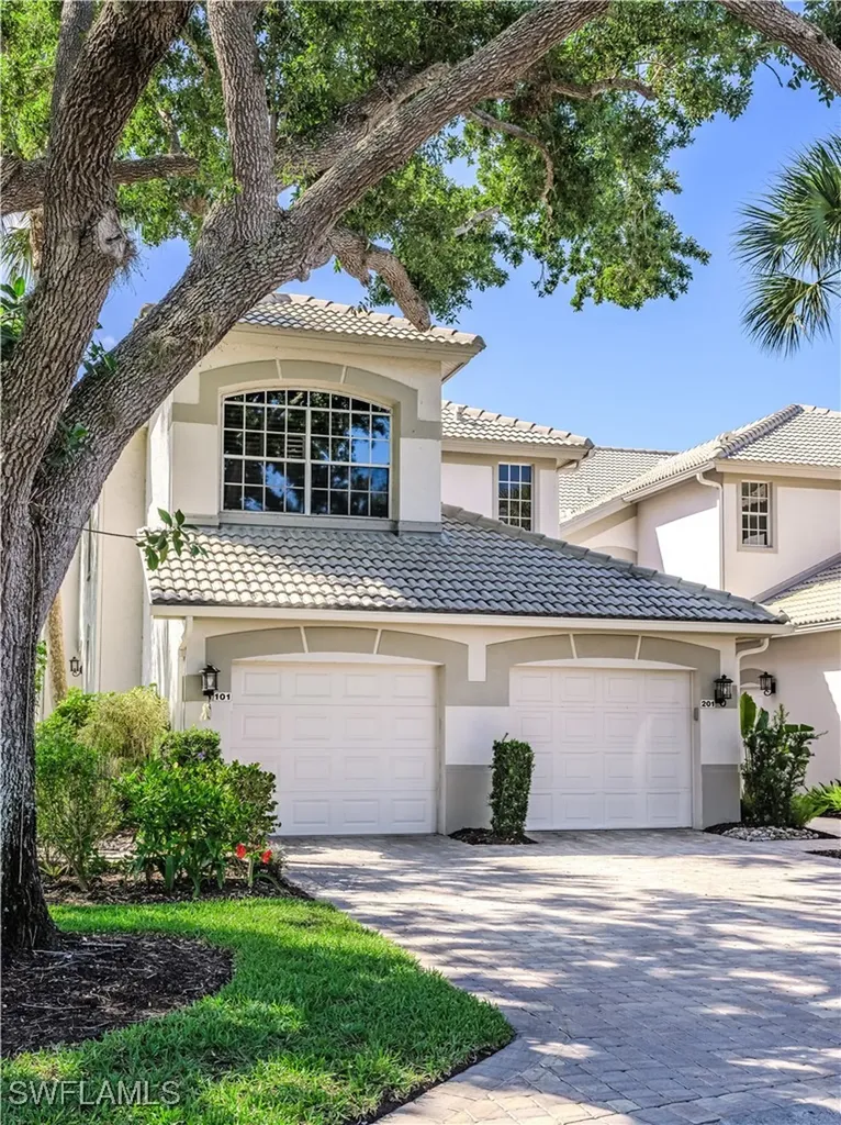27011 Lake Harbor Court Bonita Springs FL 34134