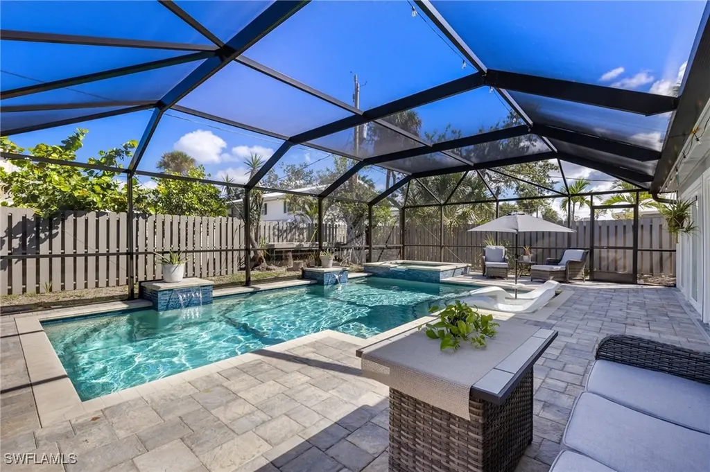 179 Hibiscus Drive Fort Myers Beach FL 33931