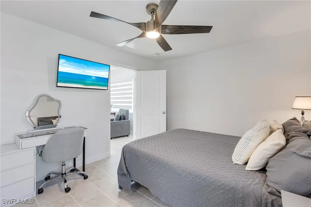 179 Hibiscus Drive Fort Myers Beach FL 33931