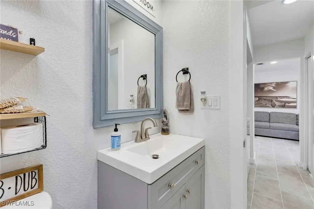 179 Hibiscus Drive Fort Myers Beach FL 33931