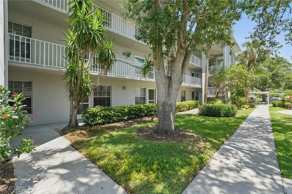 14461 Lakewood Trace Court Fort Myers FL 33919