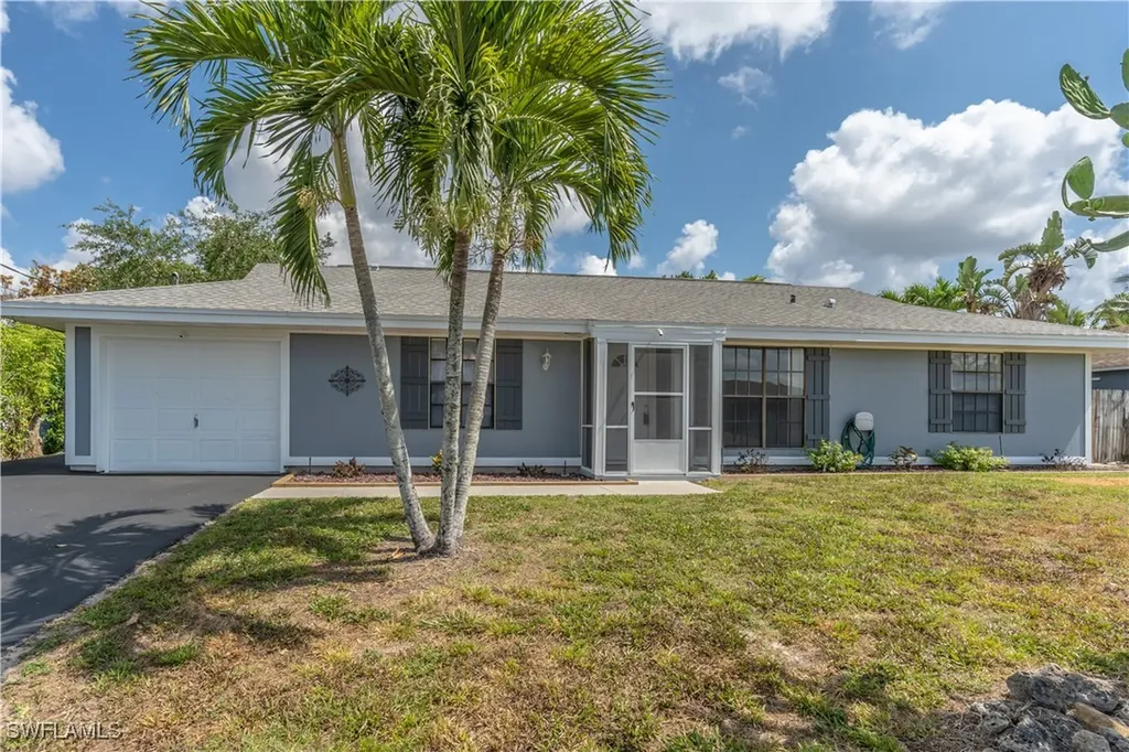 5295 17th Avenue SW Naples FL 34116