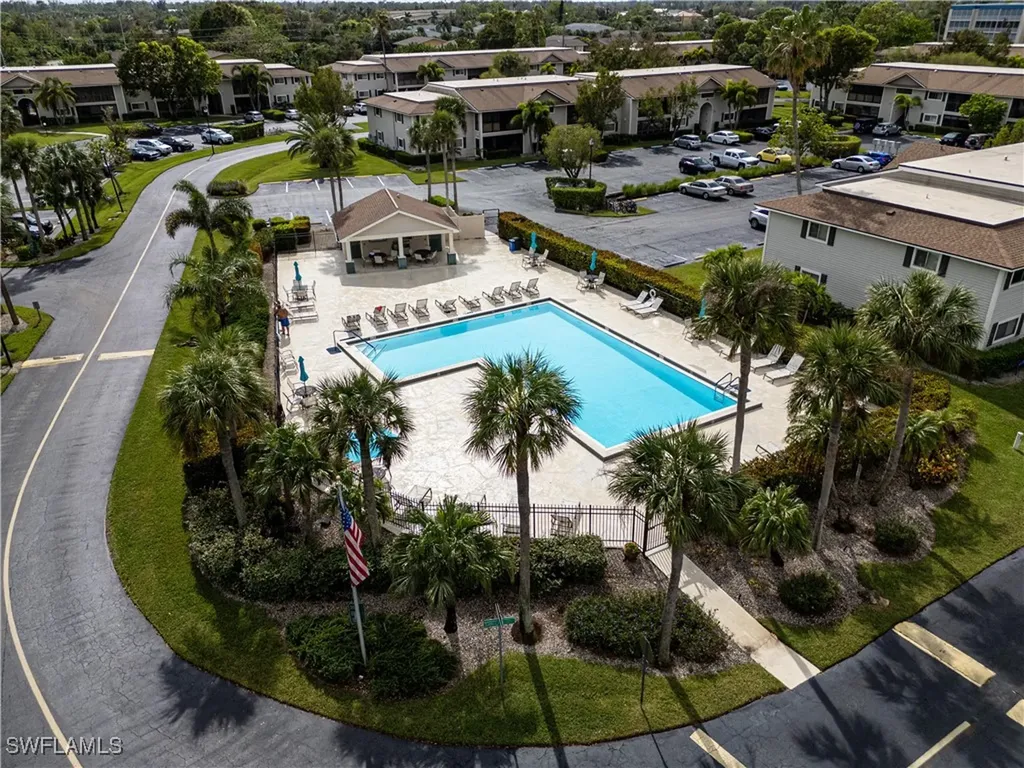 8121 S Woods Circle Fort Myers FL 33919