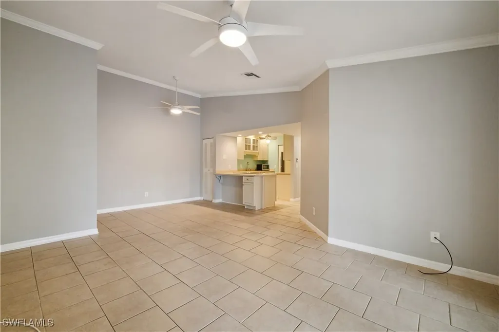 8121 S Woods Circle Fort Myers FL 33919