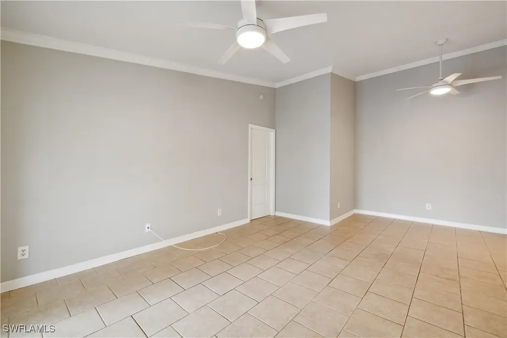 8121 S Woods Circle Fort Myers FL 33919