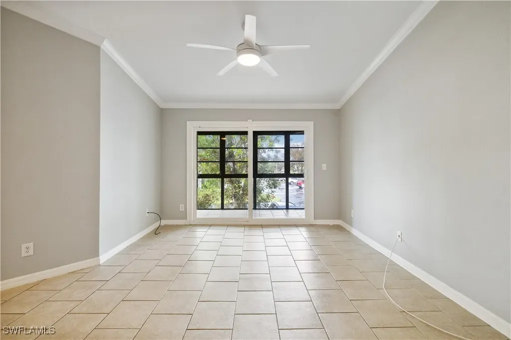 8121 S Woods Circle Fort Myers FL 33919
