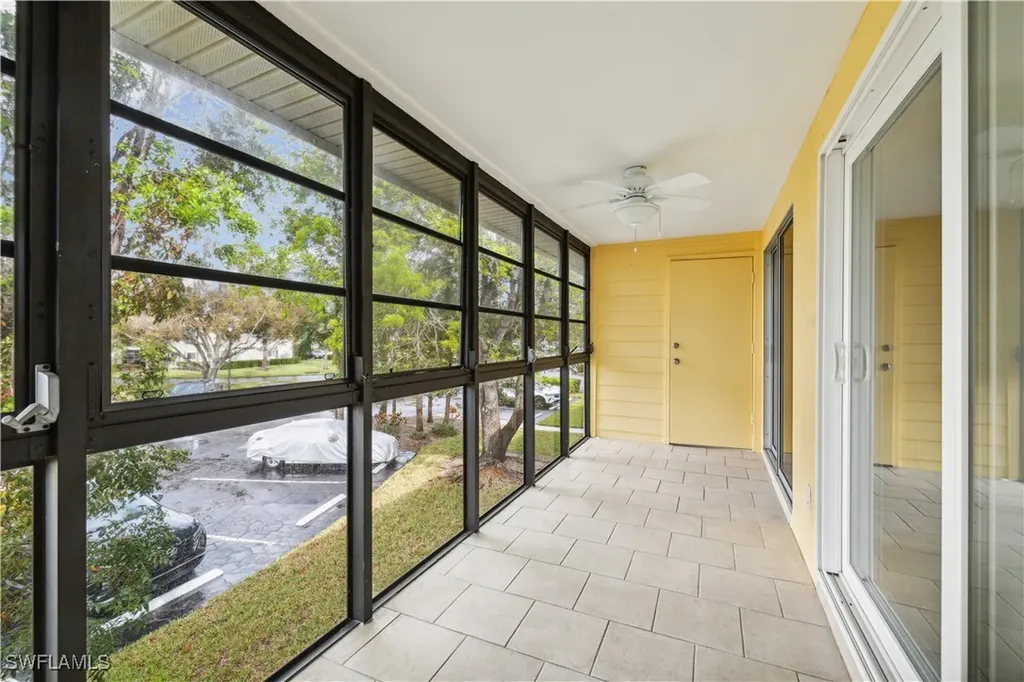 8121 S Woods Circle Fort Myers FL 33919