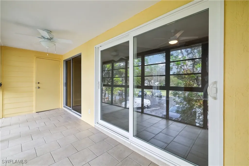 8121 S Woods Circle Fort Myers FL 33919