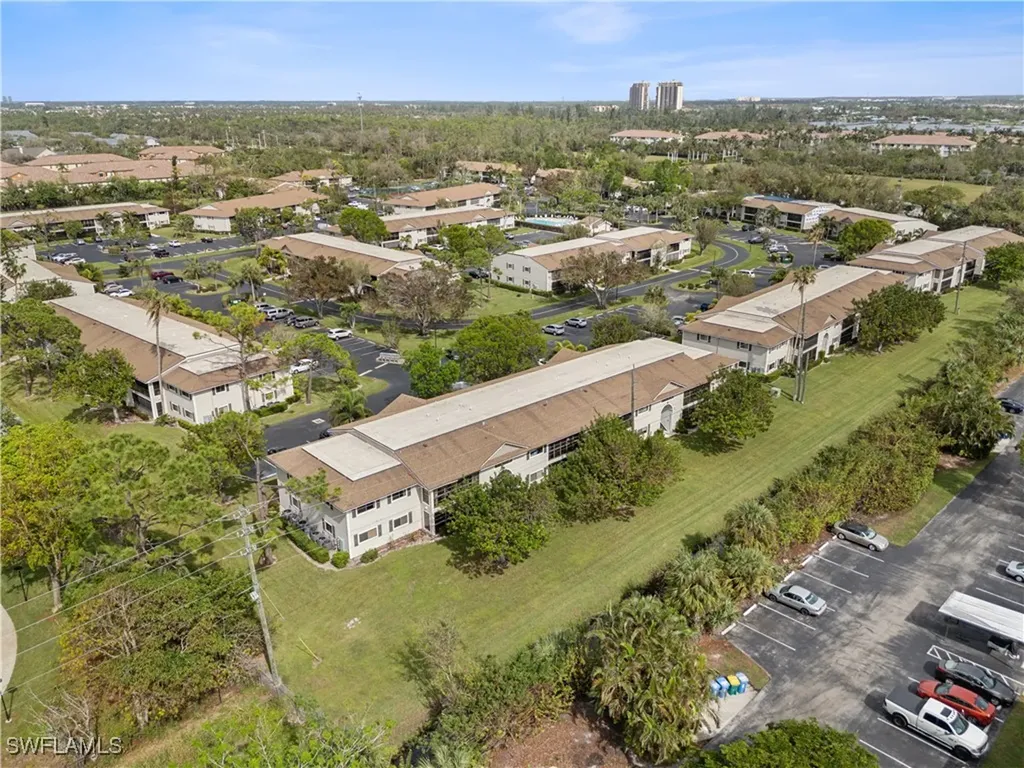 8121 S Woods Circle Fort Myers FL 33919