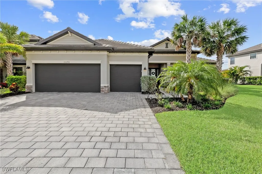 11698 Canopy Loop Fort Myers FL 33913
