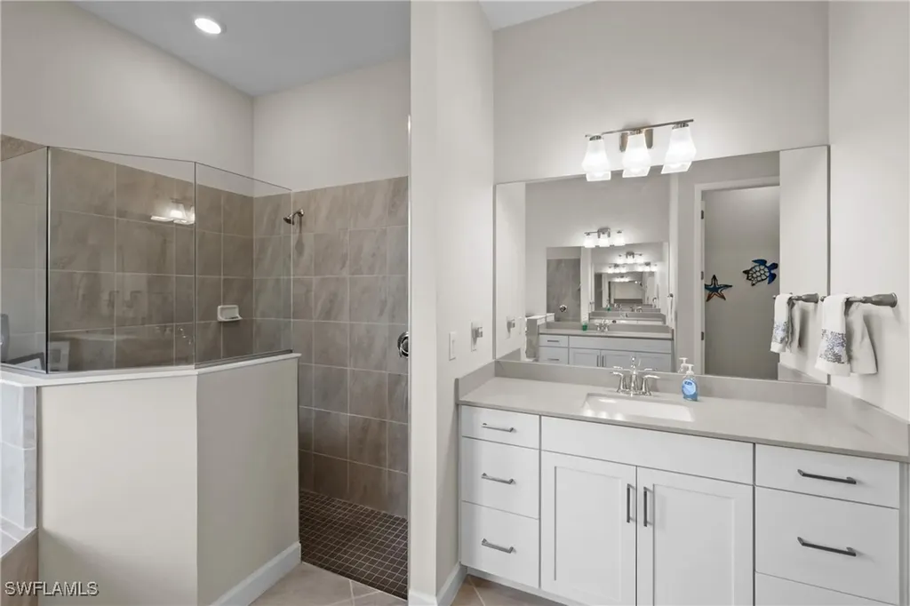 11698 Canopy Loop Fort Myers FL 33913