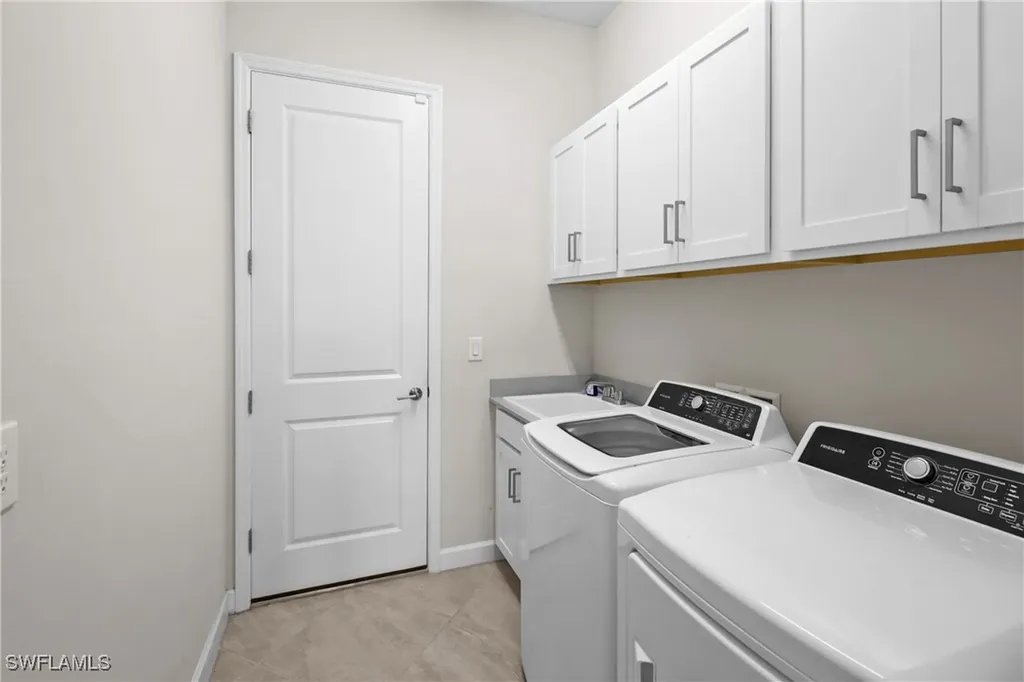 11698 Canopy Loop Fort Myers FL 33913