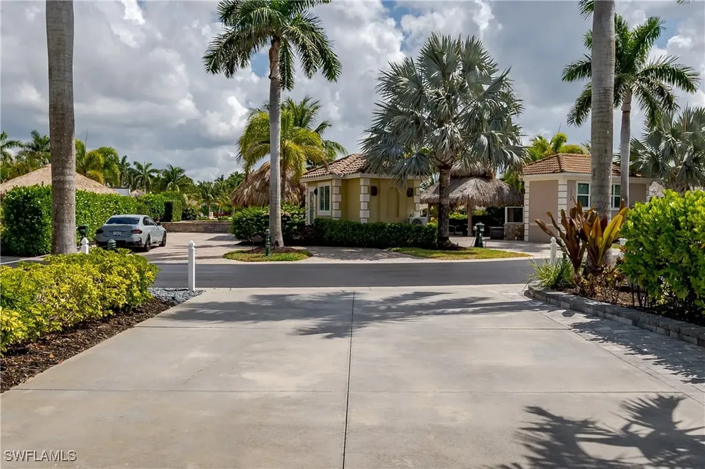 13439 Snook Circle Naples FL 34114