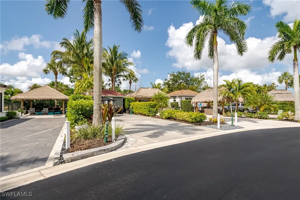 13439 Snook Circle Naples FL 34114