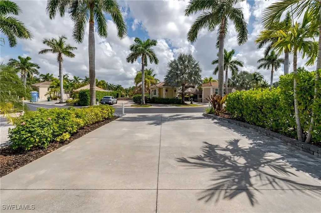 13439 Snook Circle Naples FL 34114