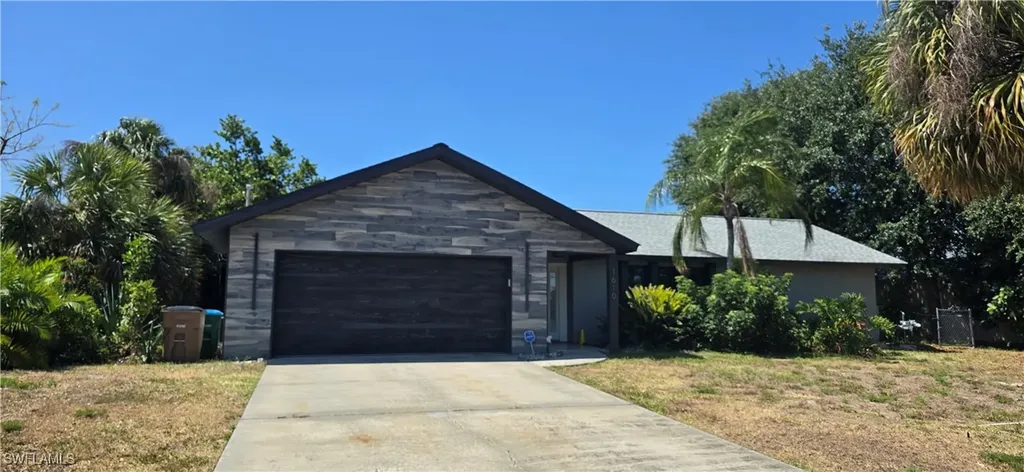 1610 Cornwallis Parkway Cape Coral FL 33904