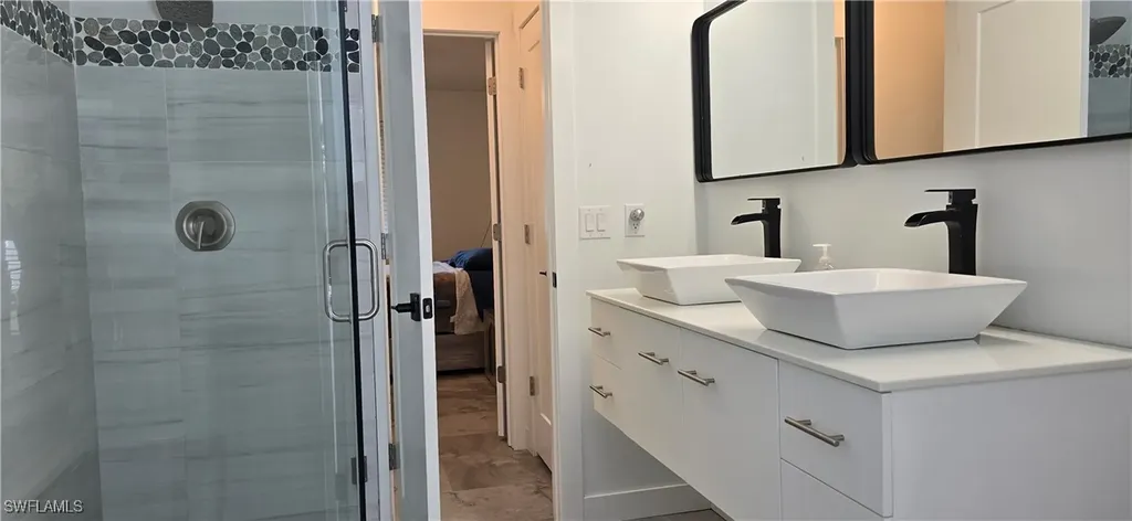 1610 Cornwallis Parkway Cape Coral FL 33904