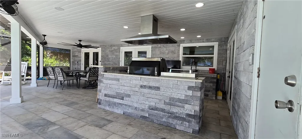 1610 Cornwallis Parkway Cape Coral FL 33904