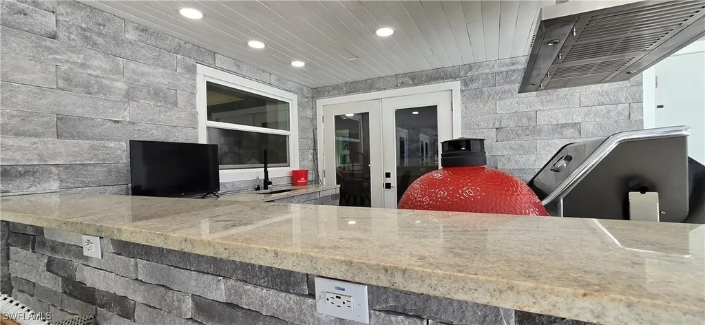 1610 Cornwallis Parkway Cape Coral FL 33904