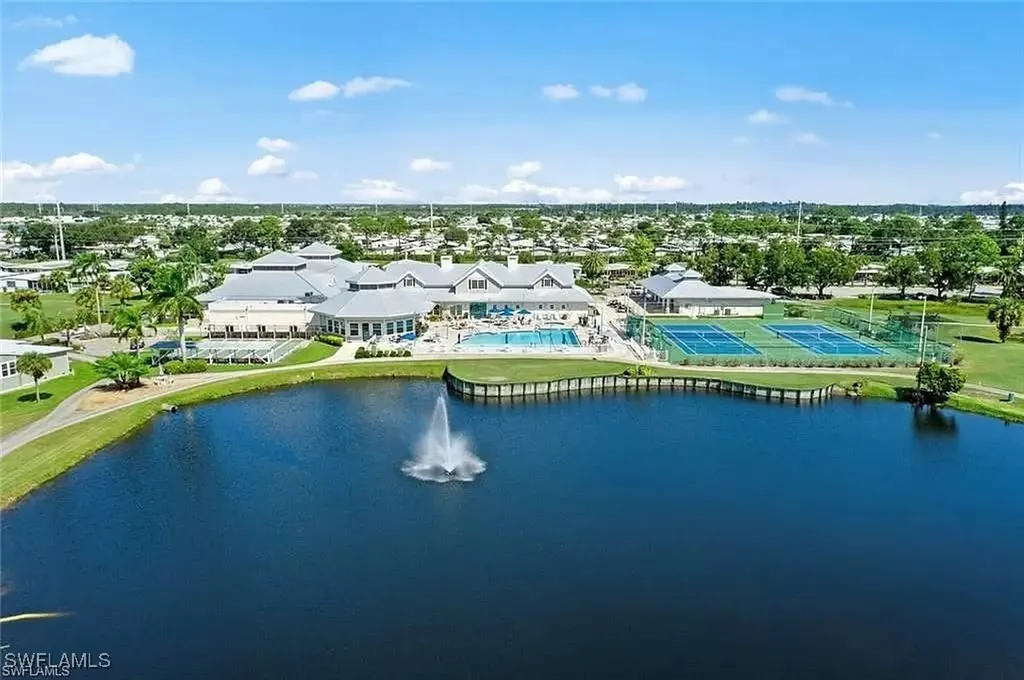 262 Palmer Boulevard North Fort Myers FL 33903