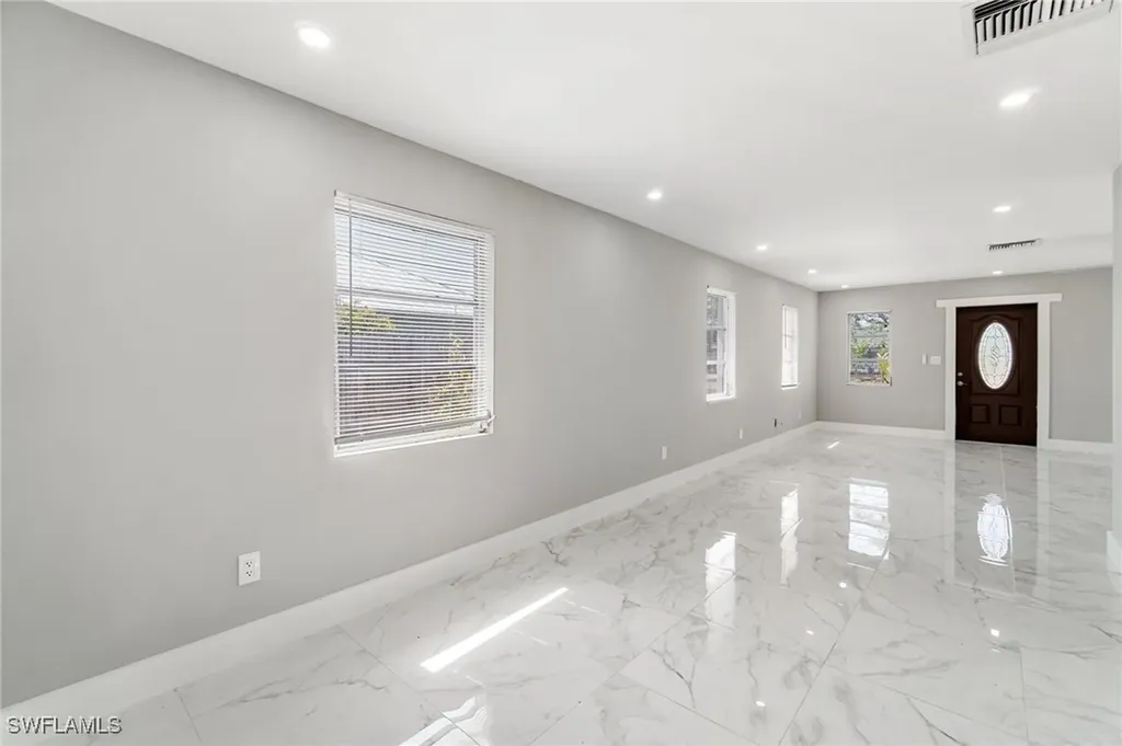 9025 Somerset Lane Bonita Springs FL 34135