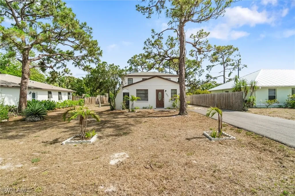 9025 Somerset Lane Bonita Springs FL 34135