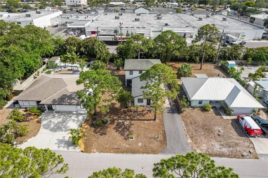 9025 Somerset Lane Bonita Springs FL 34135