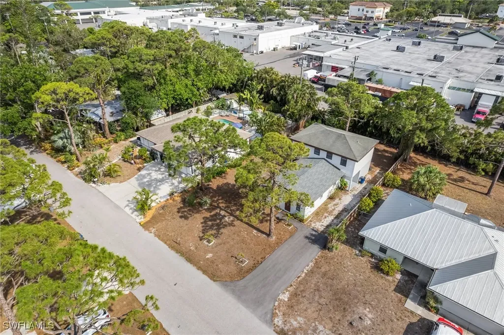 9025 Somerset Lane Bonita Springs FL 34135