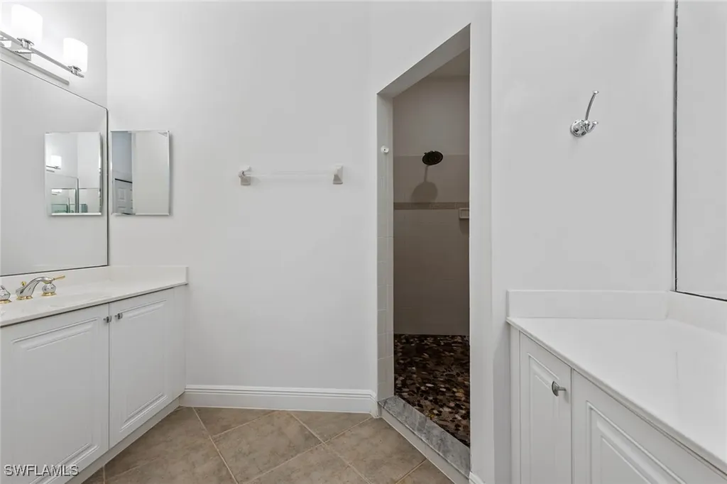 3950 Deer Crossing Court Naples FL 34114