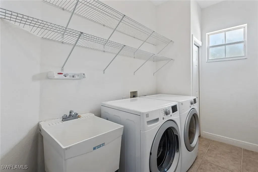 3950 Deer Crossing Court Naples FL 34114