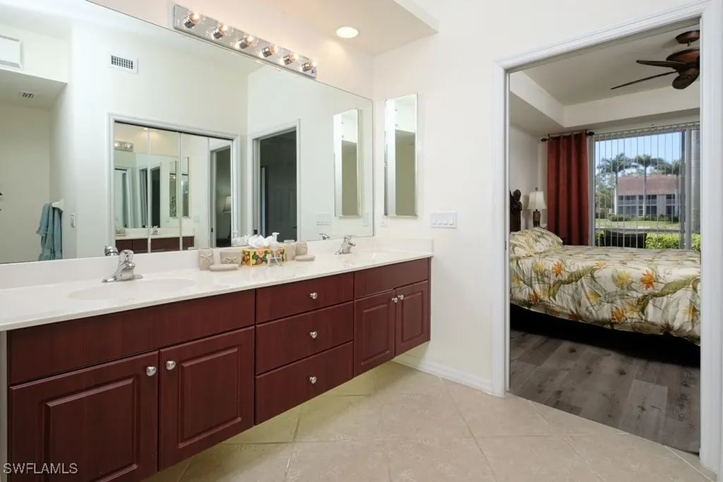 2386 Magnolia Avenue Naples FL 34112