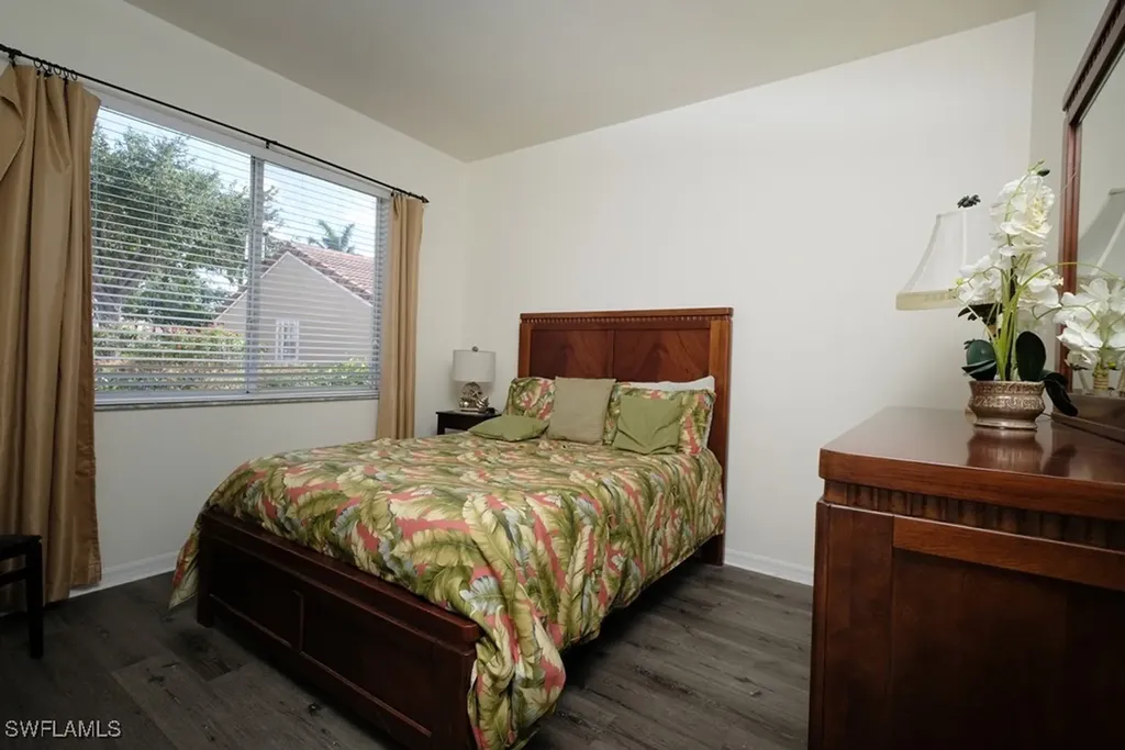 2386 Magnolia Avenue Naples FL 34112