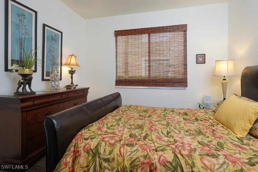 2386 Magnolia Avenue Naples FL 34112